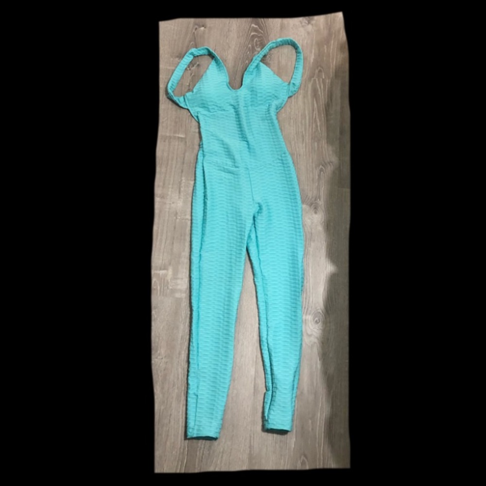 FitGirlCrush Blue/Teal Bodysuit! Never been worn!